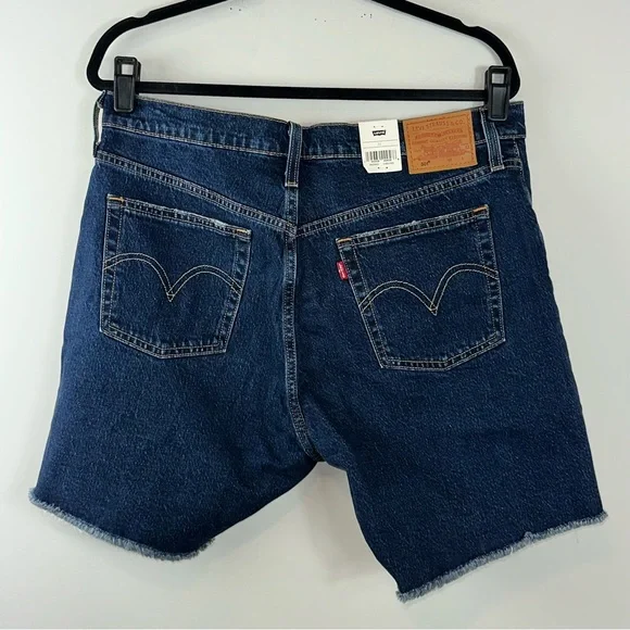 Levi’s 501 Mid Thigh Shorts in Salsa Center Dark Wash Size 33 - Picture 5 of 10